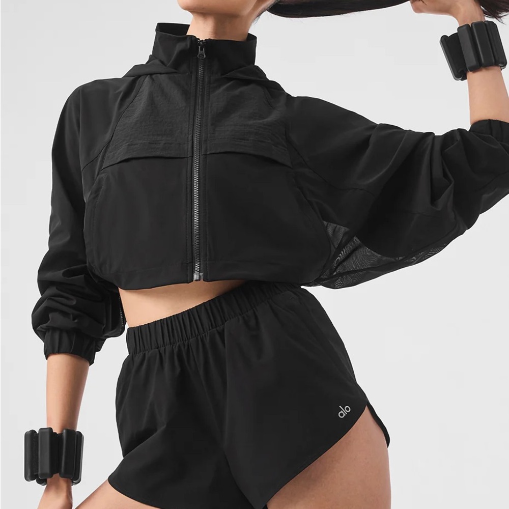 ALO Yoga Cropped Playmaker Jacket- Size Medium, Like New